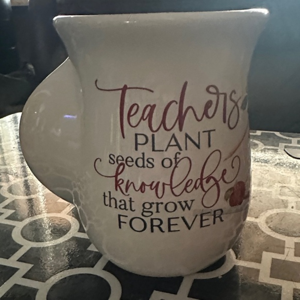 Inspirational White Ceramic Mug for Teachers